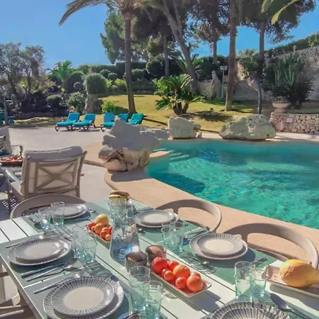 Villa Azzurra Home-charming Property- For 6 Guests