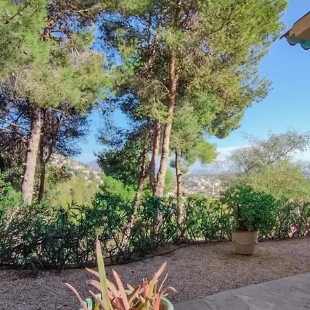 Azzurra Home-charming Property- For 6 Guests Villa Benissa